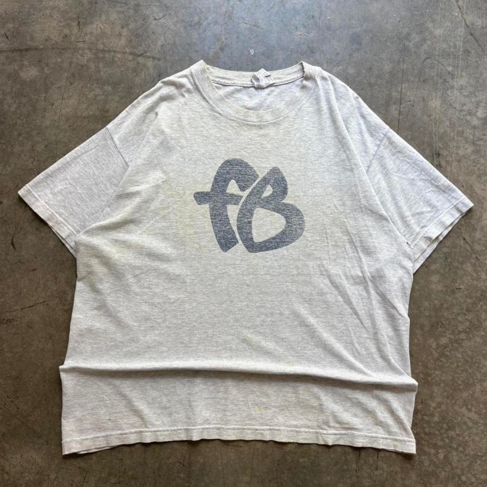 Vintage 90's y2k FUBU Hip Hop T Shirt Size XL